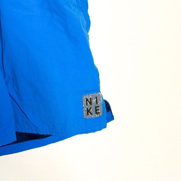 Nike NWOT! Men’s Blue Swim Trunks Recycled Fabric Size Medium - Picture 3 of 9